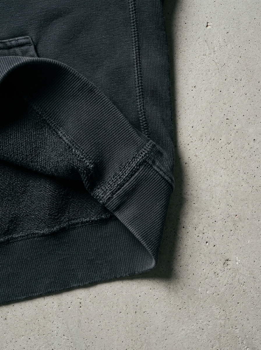 Loopback Crewneck · 400 gsm